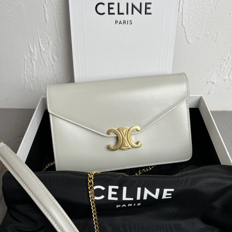 Ce1i*e triomphe bags